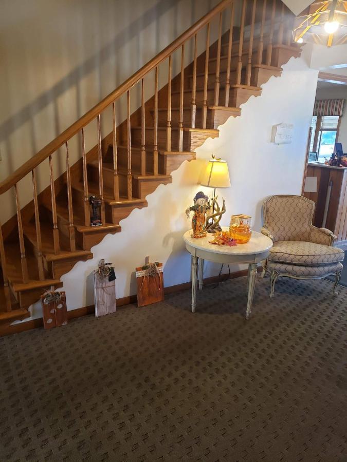 Deer Creek Motel Cambridge Zewnętrze zdjęcie
